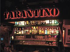 Tarantino dancing/bar/cinema