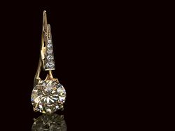 Украшения с крупными бриллиантами Diamond Jewelry