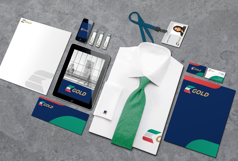 Corporate_id_mockup_4-0.jpg