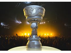 EPICENTER: MOSCOW CS:GO event Cup Trophy
