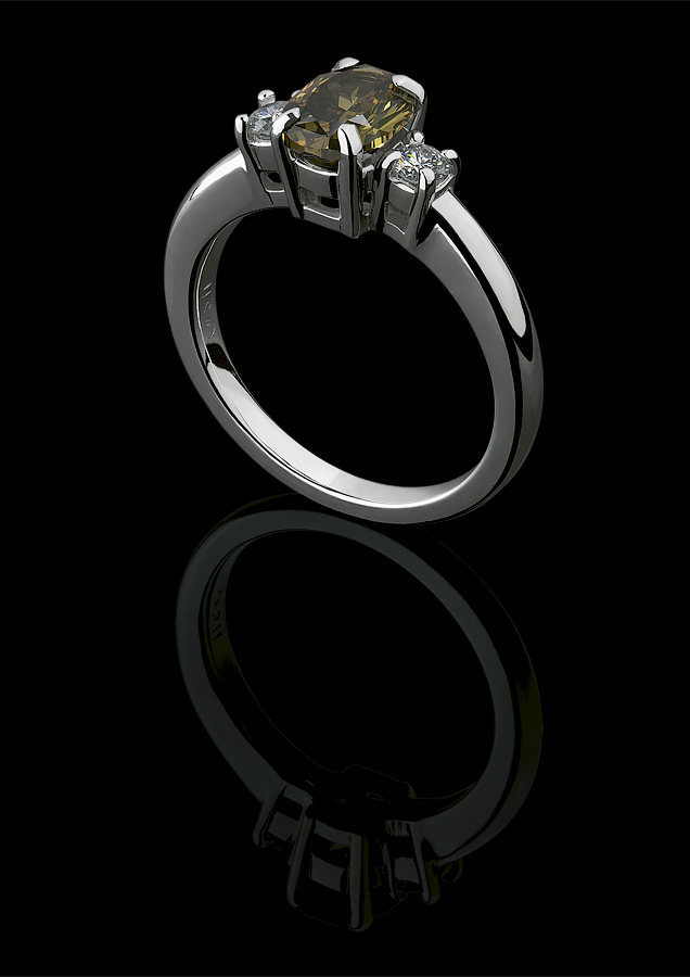 Кольцо с редким зеленым бриллиантом Diamond Jewelr.jpg