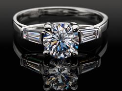 Украшения с крупными бриллиантами Diamond Jewelry