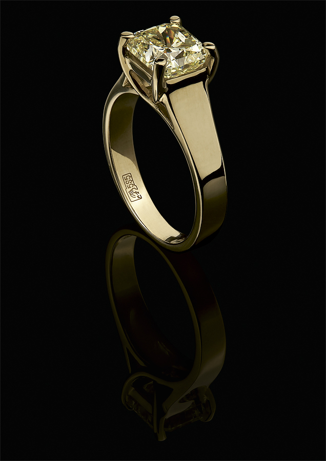 Ювелирные украшения с бриллиантами Diamond Jewelry.jpg