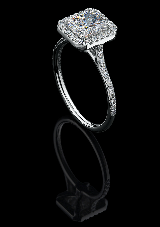 Ювелирные украшения с бриллиантами Diamond Jewelry.jpg