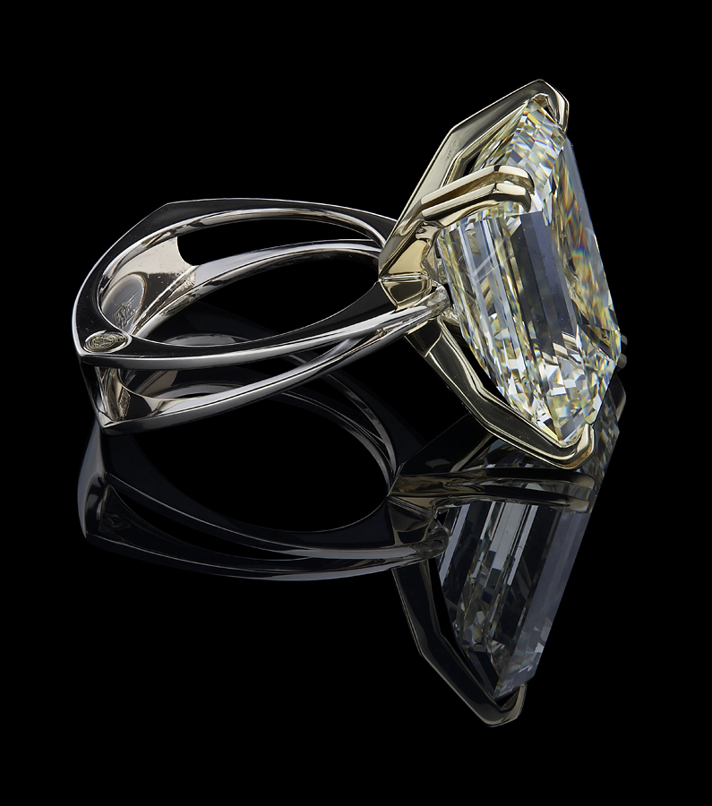 Бриллианты крупные уникальные эксклюзивные Jewelry.jpg