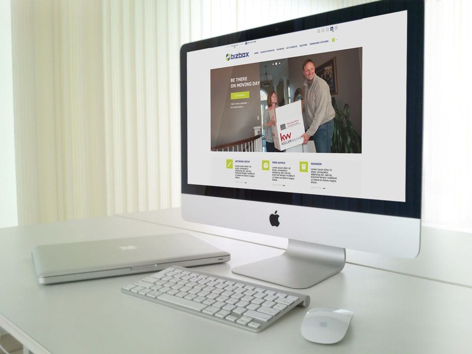 iMac-Mockup_Sumit.jpg