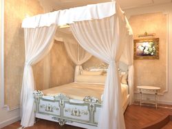 Угловая спальня в классическом стиле.