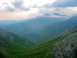 Фотопейзаж (панорама крымских гор)