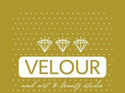 Логотип для салона "VElOUR"
