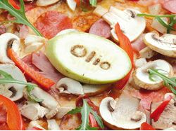 2016. Olio Pizza