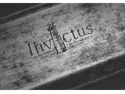 логотип Инвиктус