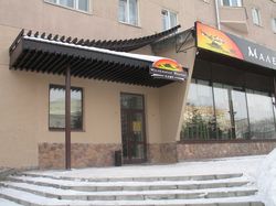 Входная группа кафе "Маленькая Япония" Н. Новгород