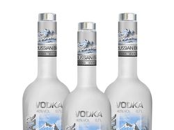 Дизайн этикетки Vodka Russian Bear