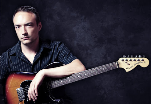 pt_guitar - Kopie.jpg