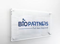 Вывеска и Brand Wall BioPartners