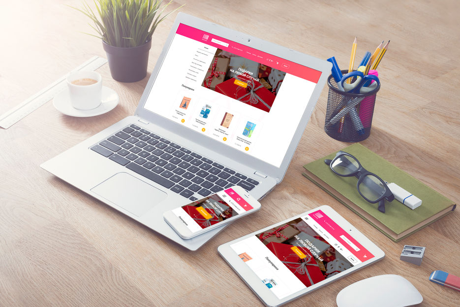 Free Laptop, iPad and Smartphone Mockup.jpg