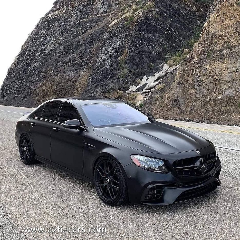 Mercedes-Benz.jpg