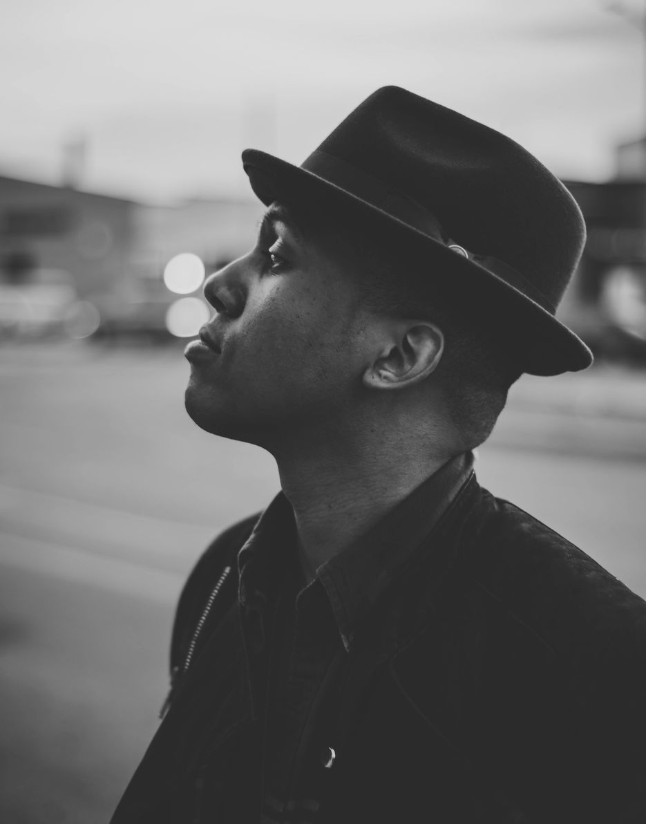 man_black_and_white_white_photography (2).jpg