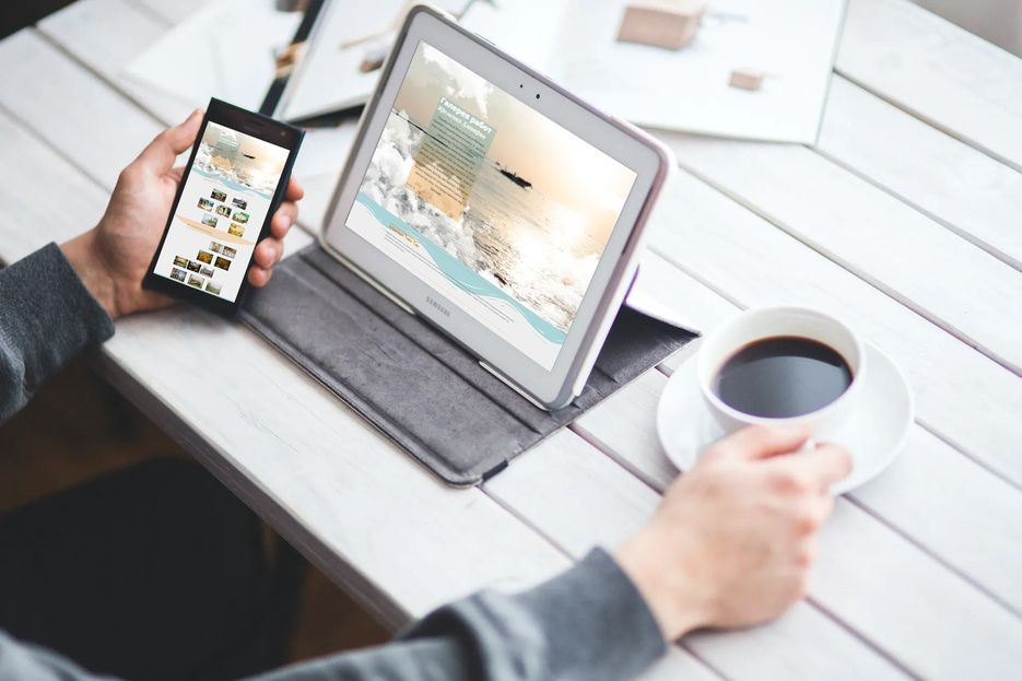 smartmockups_kj18mg5n.jpg
