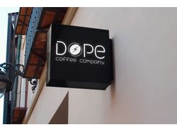Логотип для кофейни Dope