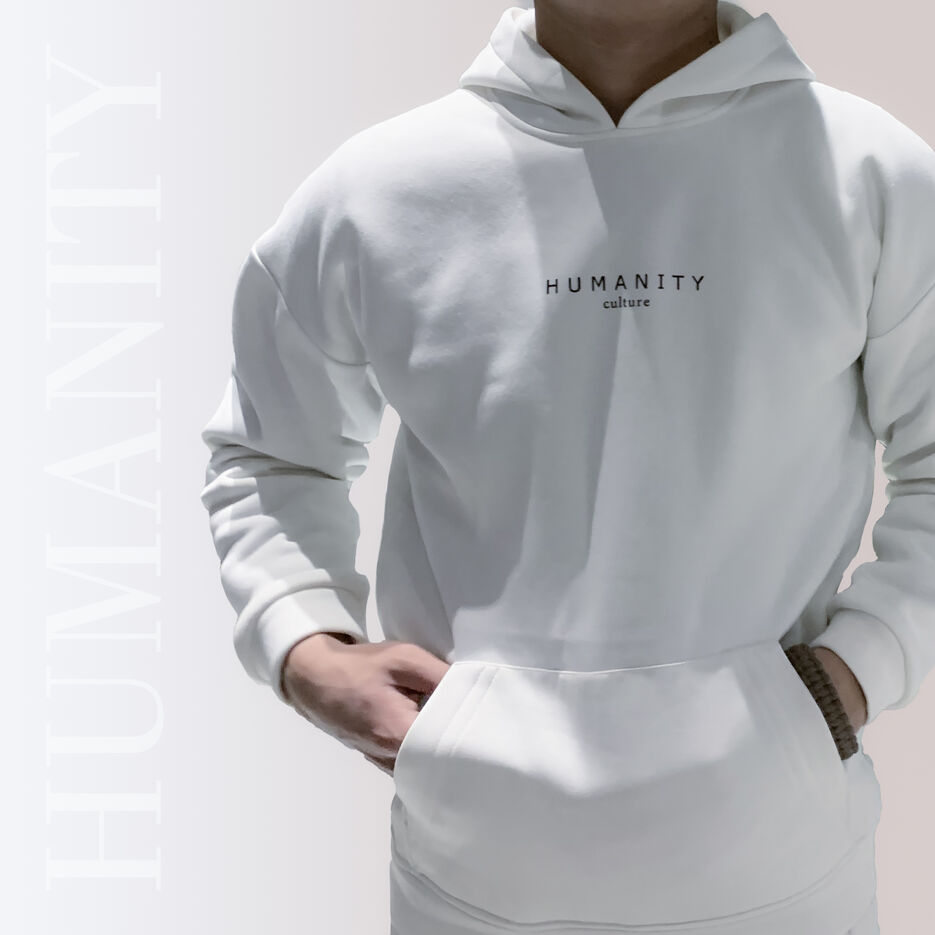 hudi white1.jpg