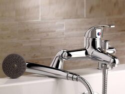 Пять моделей смесителей для ванной