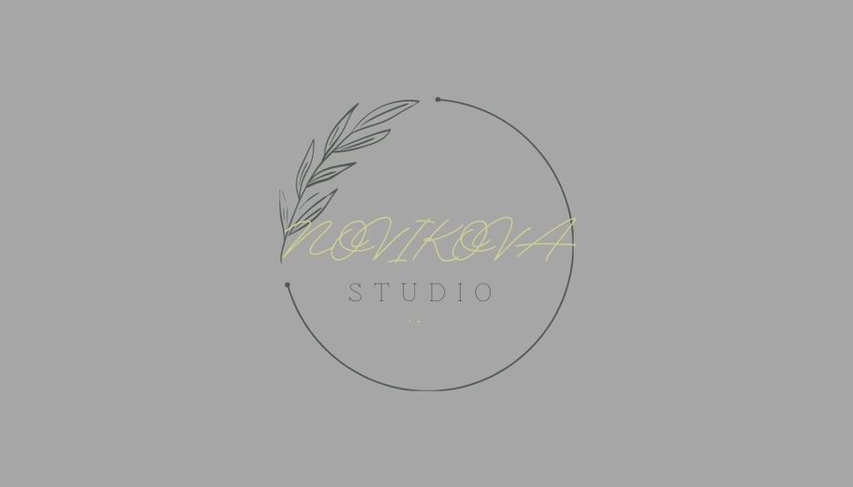 Minimalistic Floral Logo.jpg