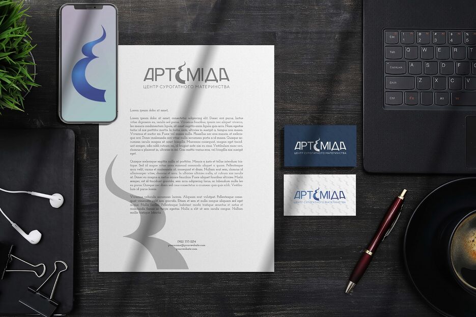 Stationery Mockup by graphiccrew.jpg