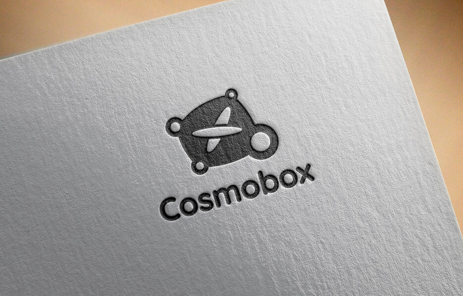 01-Logo-Mockup---by-PuneDesign.jpg