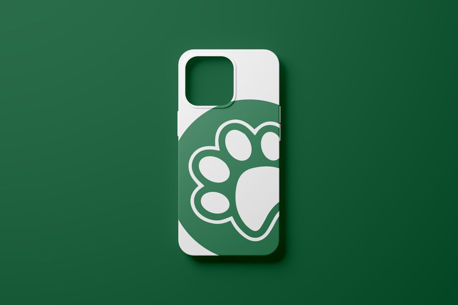 iPhone 13 Cover Mockup.png