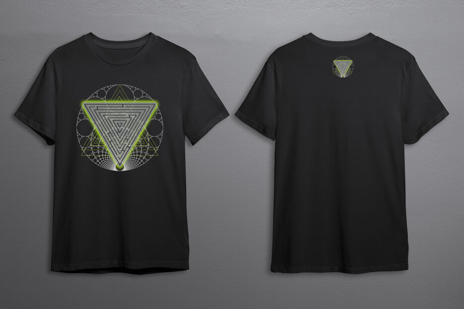 Футболка лаб.jpg