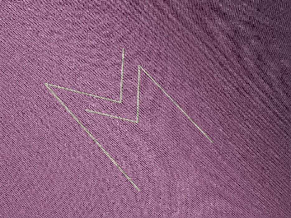 3 mockup logo2.jpg