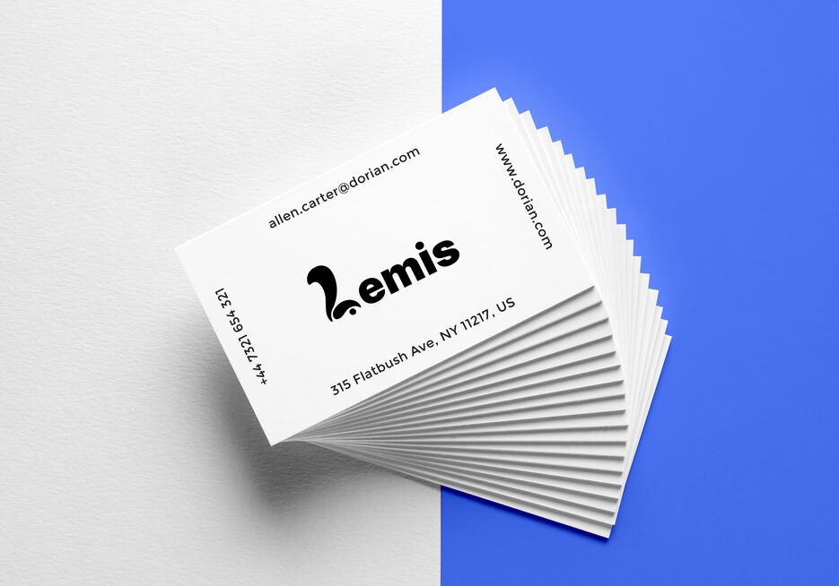 Realistic Business Cards MockUp 6.png