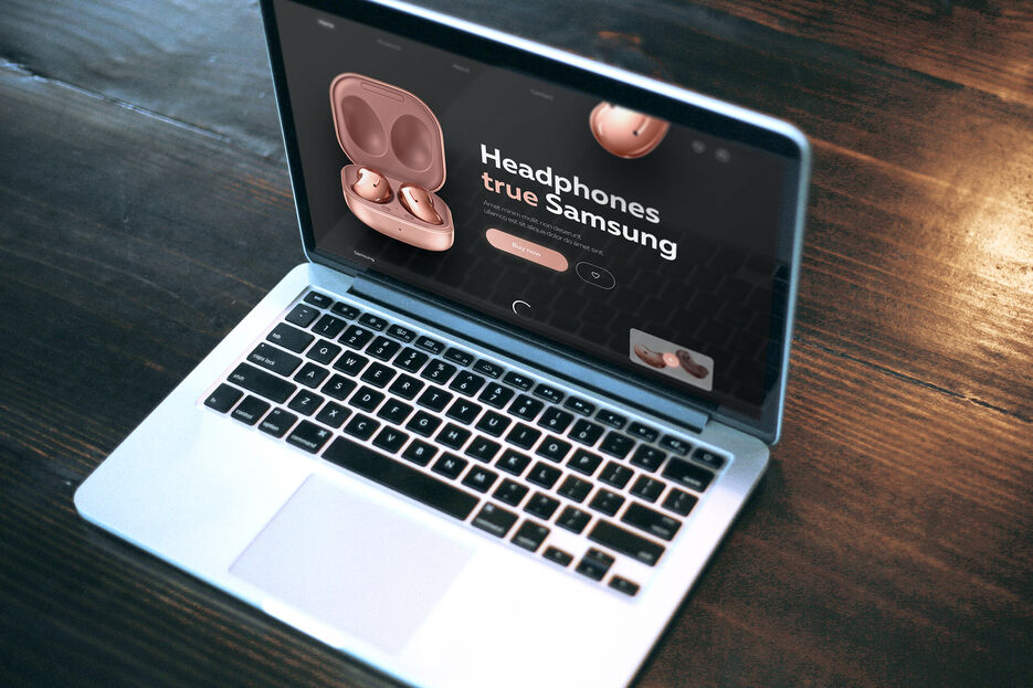 Right Brain Factory MacBook Mockup 2.jpg