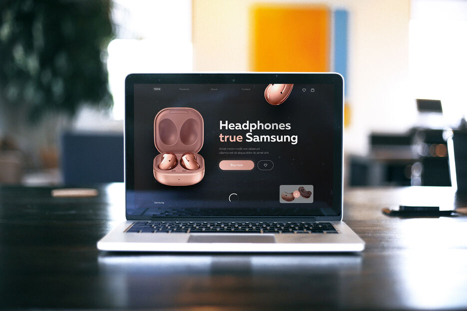 Right Brain Factory MacBook Mockup.jpg