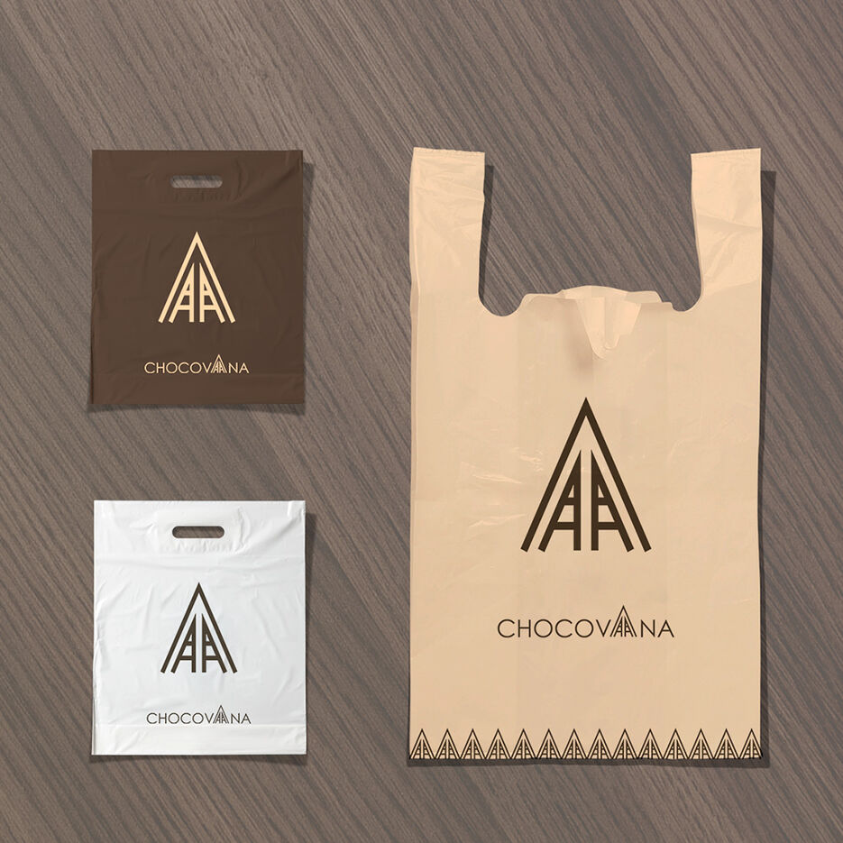 Free Plastic Poly Bag Mockup PSDS.jpg