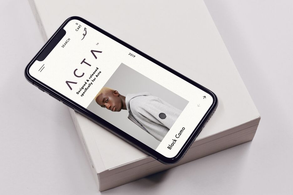 iPhone X Mockup.png