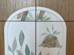 роспись мебели в детской комнате.