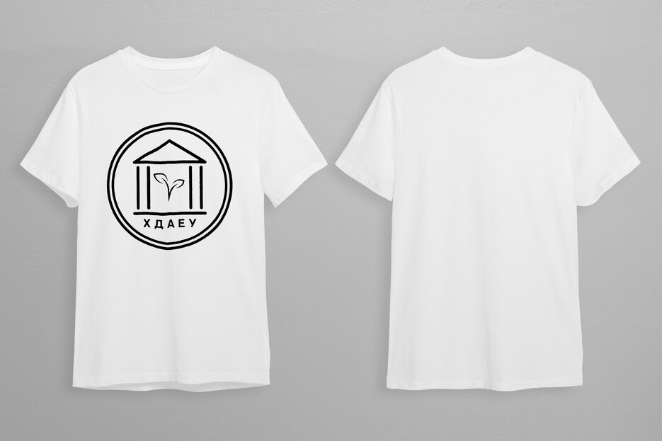 white-t-short.png