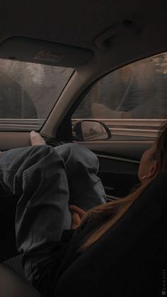 22a4c9985cb64dfb44d435425e171ece.jpg