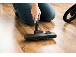 Hardwood Floor Cleaning Service Near Me: How to Maintain and Restore t