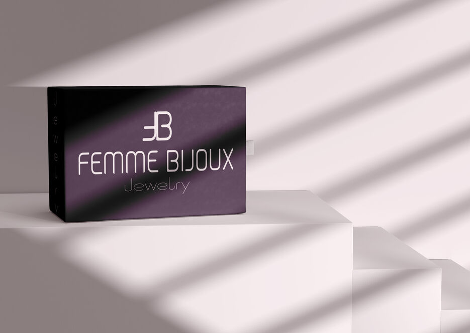 Free Large Slide Box Packaging Mockup копия.jpg