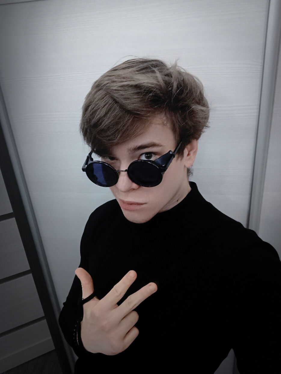 Денчик.jpg