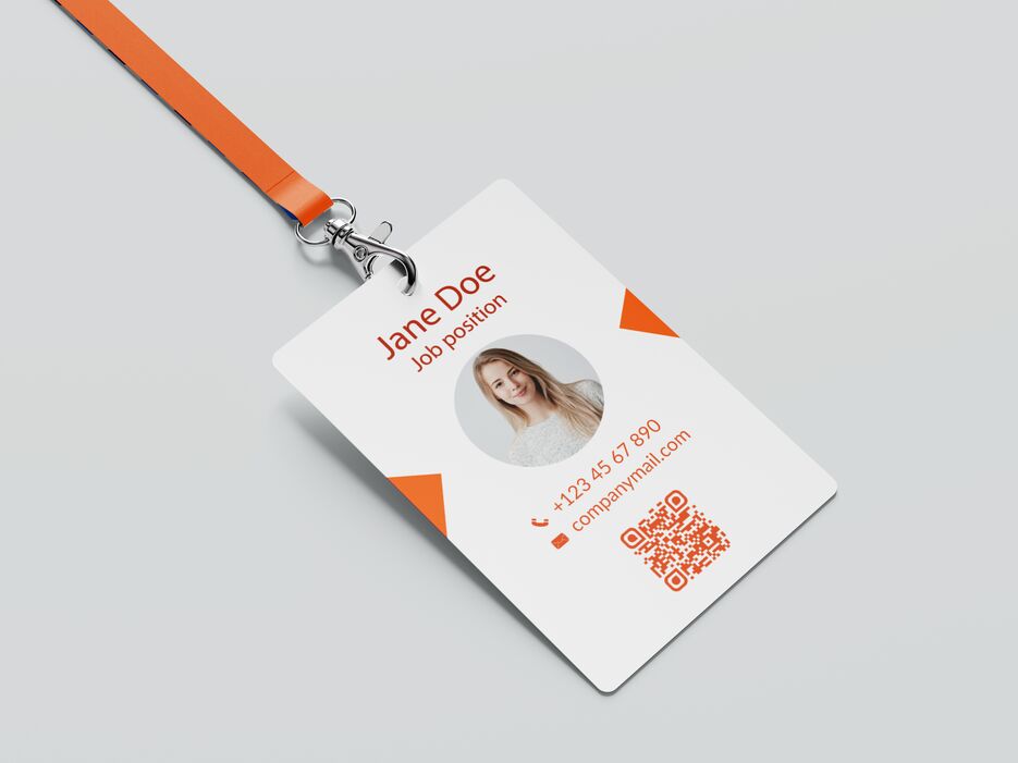 Plastic_ID_Card_Mockup_1.png