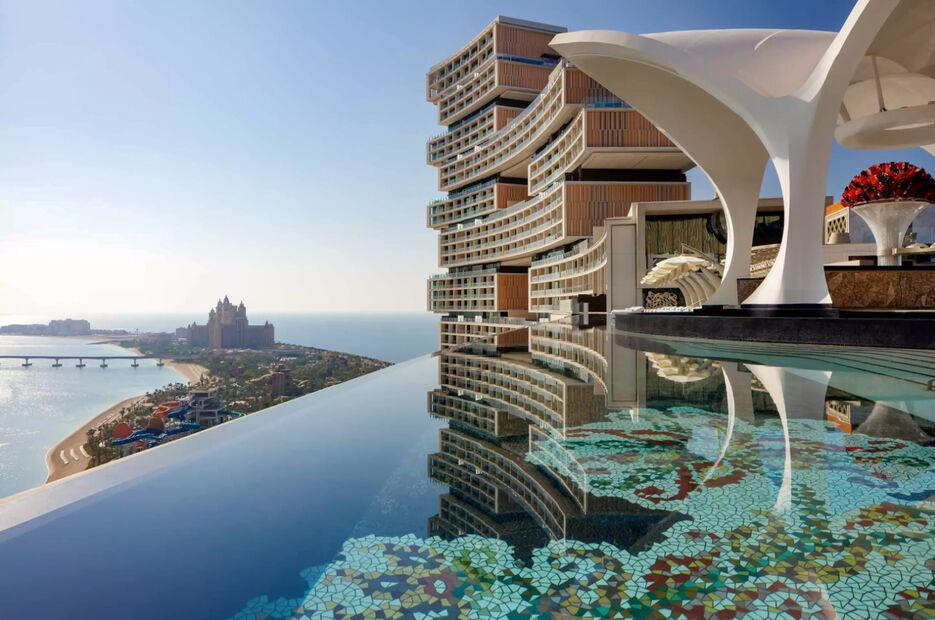 Atlantis-The-Royal-Hotel-w-Dubaju.png