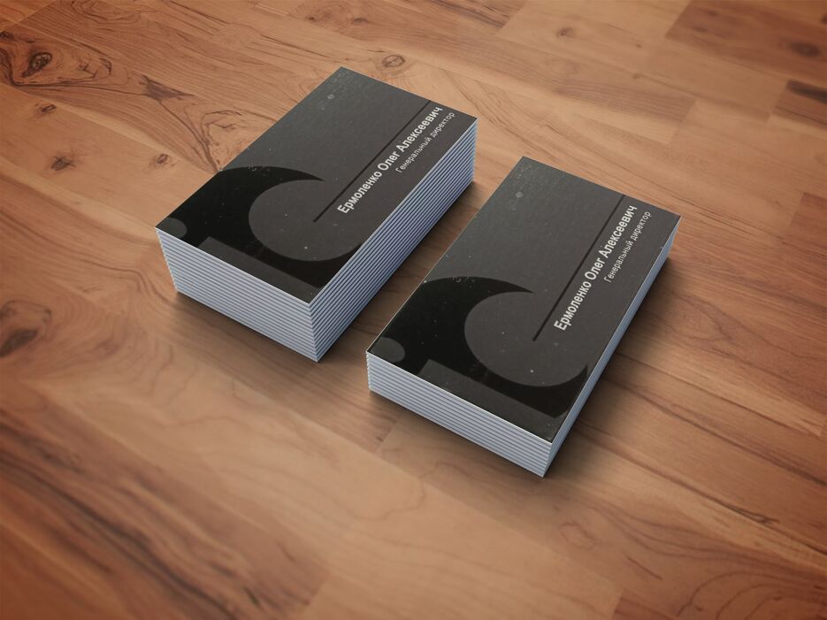 photorealistic-business-card-mockup.png