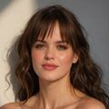 Alice_groy