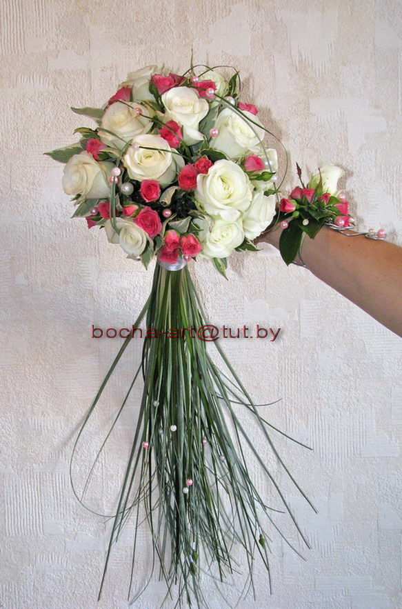 Свадебный букет Скипетр с браслетиком.jpg