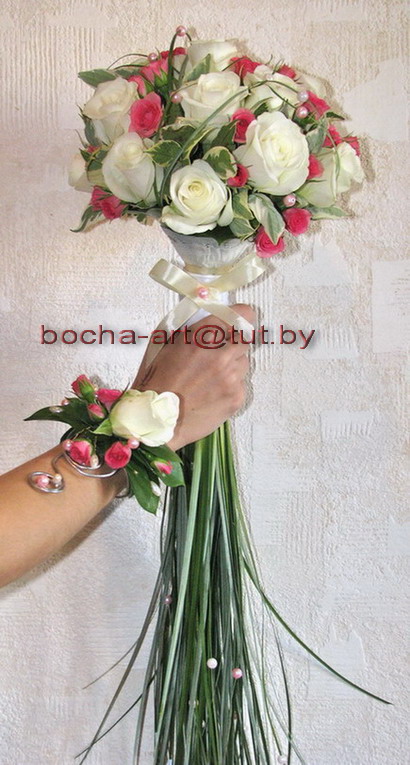 Свадебный букет Скипетр с браслетиком.jpg