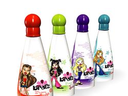 серия упаковок детской косметики "Bratz"